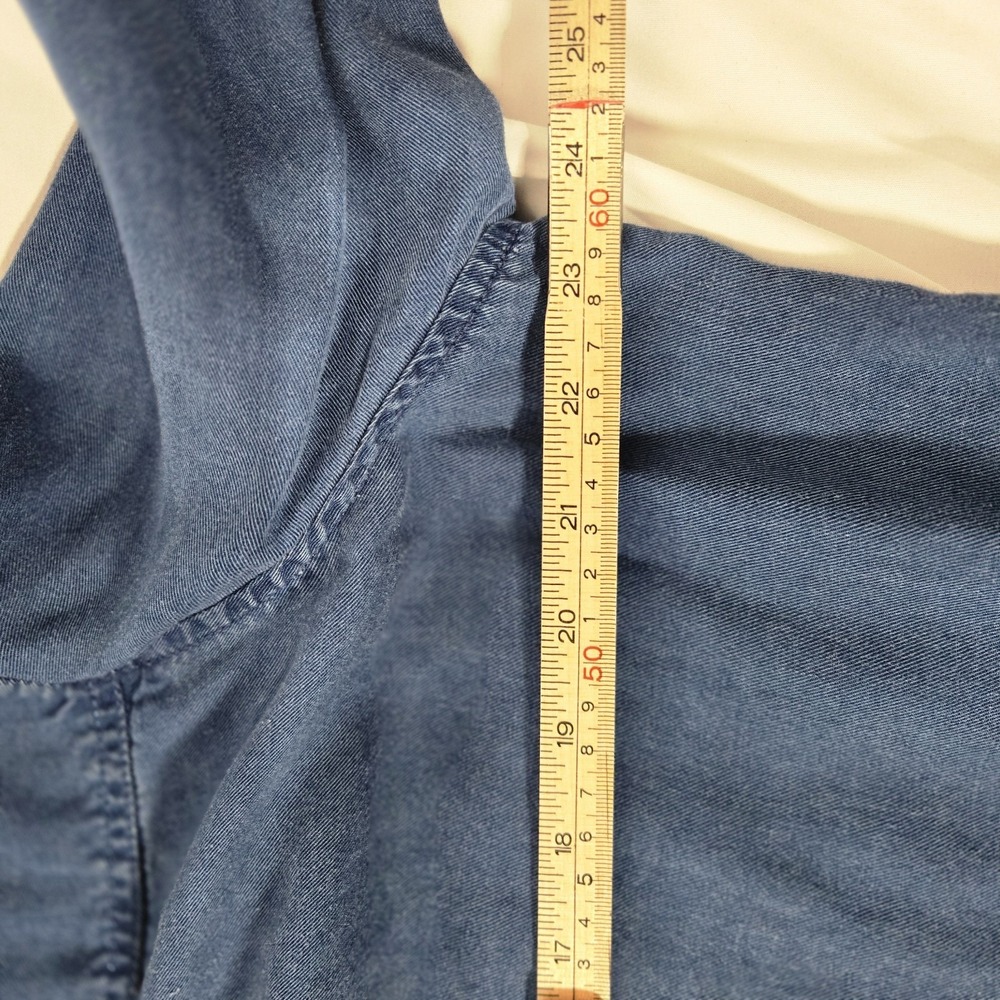 Banana Republic Denim Shirt | Women's Size XL - Picture 5 of 9